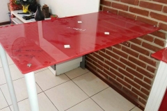 mesa-vidro-vermelha